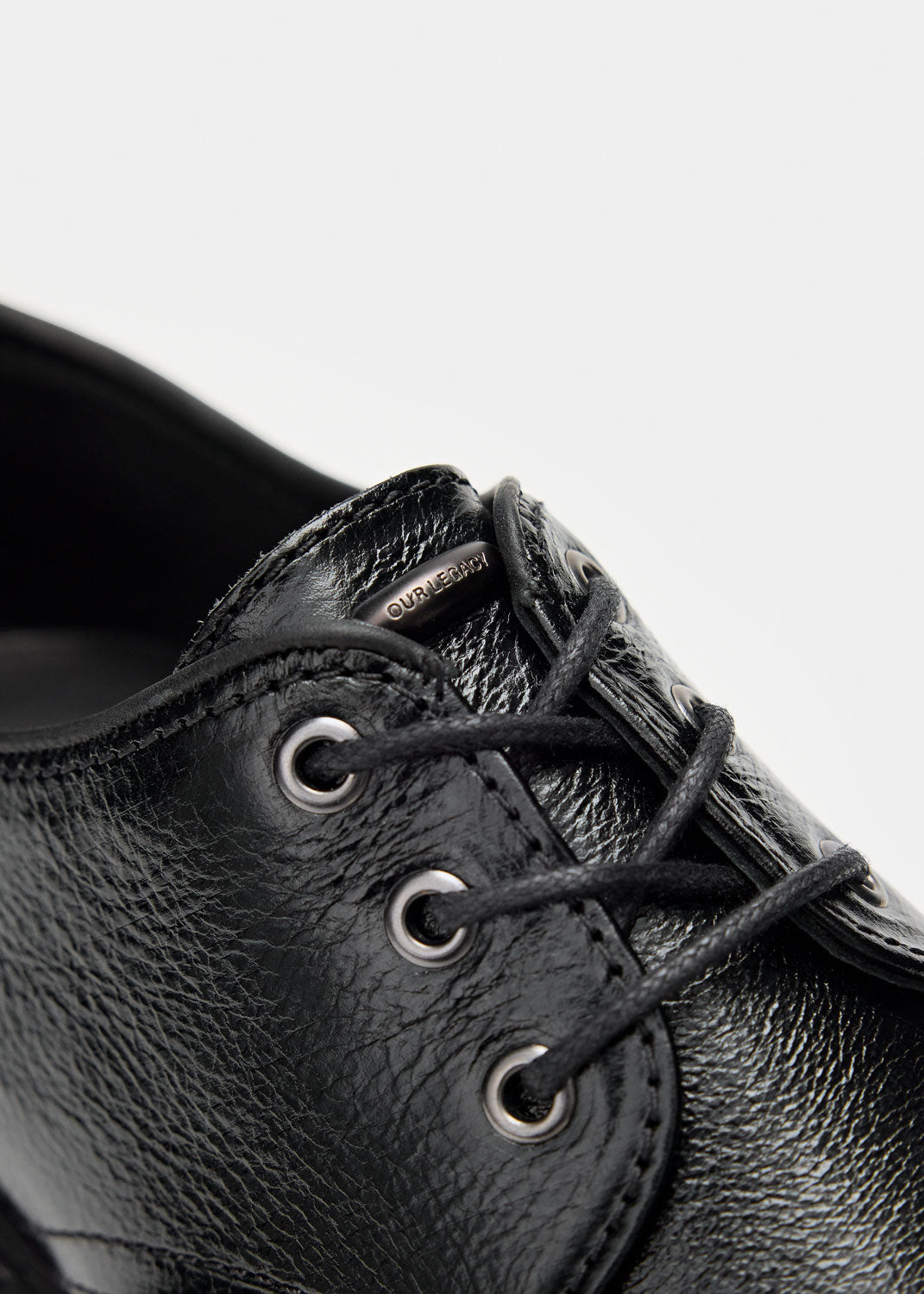 Our Legacy - Black Cracked Leather Trampler Shoe | 1032 Space