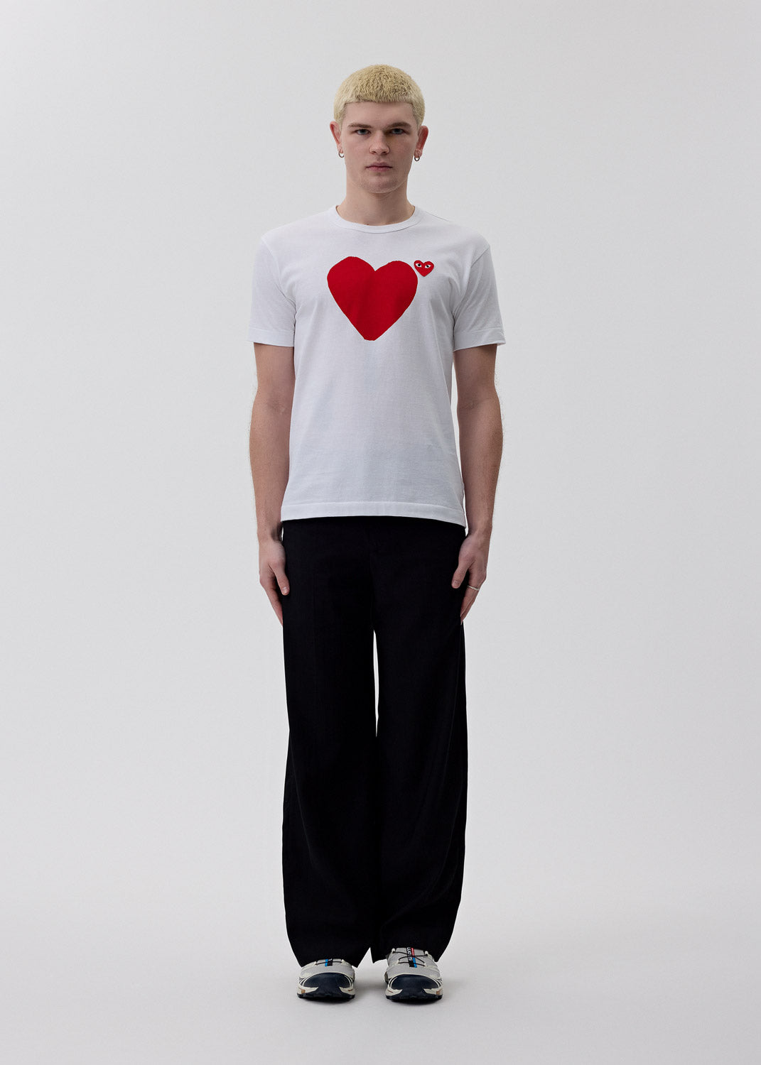 Comme Des Garçons PLAY - White Front and Back Heart T-Shirt | 1032 SPA…