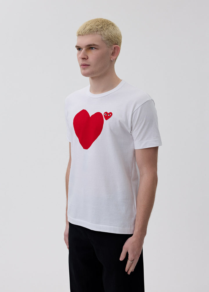 Comme Des Garçons PLAY - White Front and Back Heart T-Shirt | 1032 SPA…
