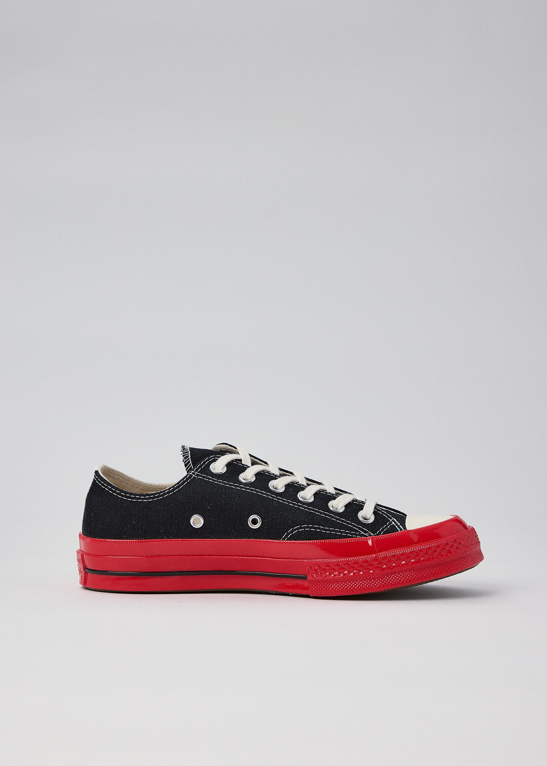 Comme des Garçons PLAY - Black Converse Edition Red Sole Chuck 70 Low Sneakers | 1032 SPACE